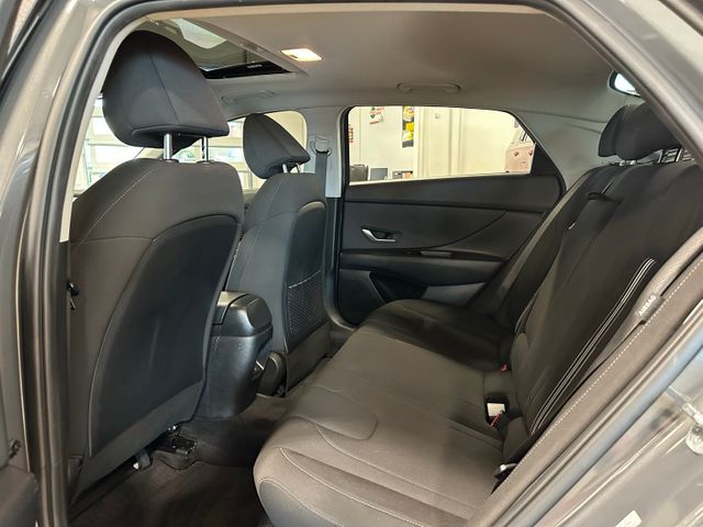 2024 Hyundai Elantra SEL | Irving, Texas | Hopper Motorplex 2024 Hyundai Elantra SEL | Irving, Texas | Hopper Motorplex