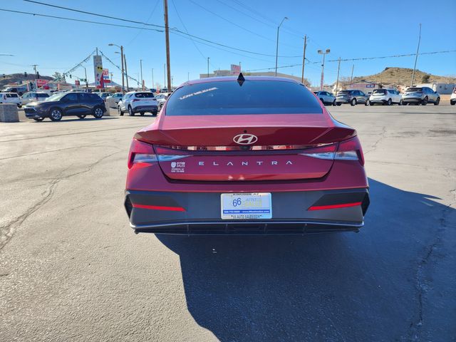 2024 Hyundai ELANTRA SEL