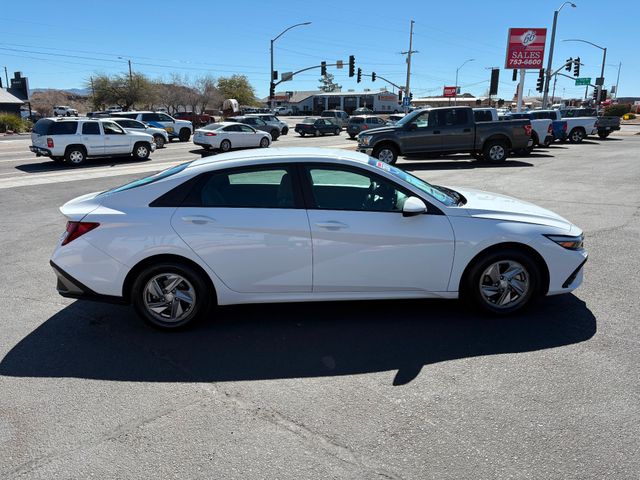 2024 Hyundai ELANTRA SE 2024 Hyundai ELANTRA SE