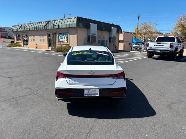 2024 Hyundai ELANTRA SE 2024 Hyundai ELANTRA SE
