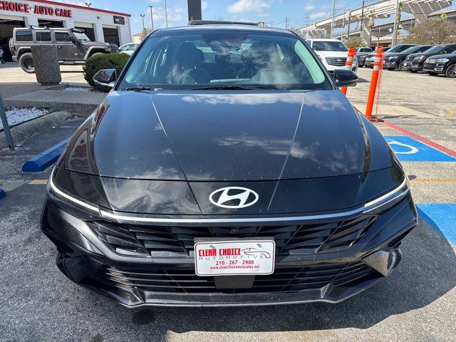 2024 Hyundai ELANTRA Limited | San Antonio, TX | Clear Choice Automotive South 2024 Hyundai ELANTRA Limited | San Antonio, TX | Clear Choice Automotive South