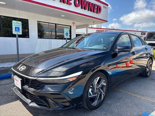 2024 Hyundai ELANTRA Limited | San Antonio, TX | Clear Choice Automotive South