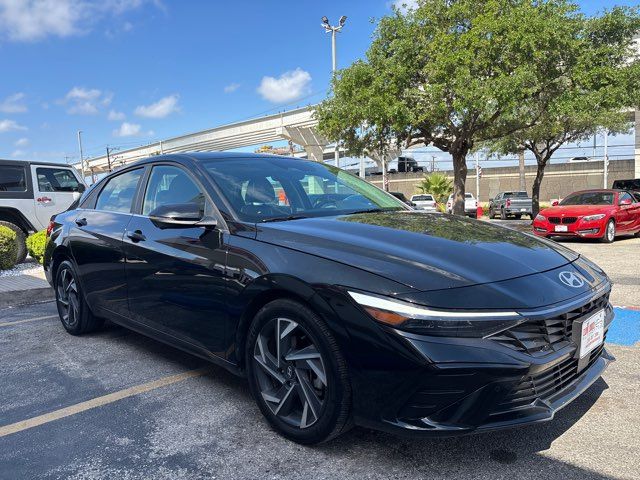 2024 Hyundai ELANTRA Limited | San Antonio, TX | Clear Choice Automotive South