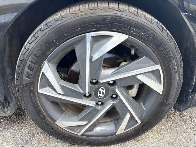 2024 Hyundai ELANTRA Limited | San Antonio, TX | Clear Choice Automotive South