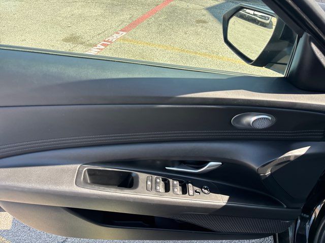 2024 Hyundai ELANTRA Limited | San Antonio, TX | Clear Choice Automotive South 2024 Hyundai ELANTRA Limited | San Antonio, TX | Clear Choice Automotive South