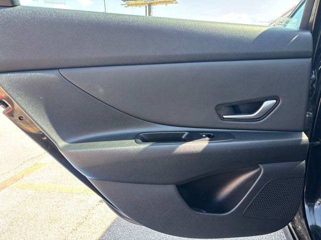 2024 Hyundai ELANTRA Limited | San Antonio, TX | Clear Choice Automotive South