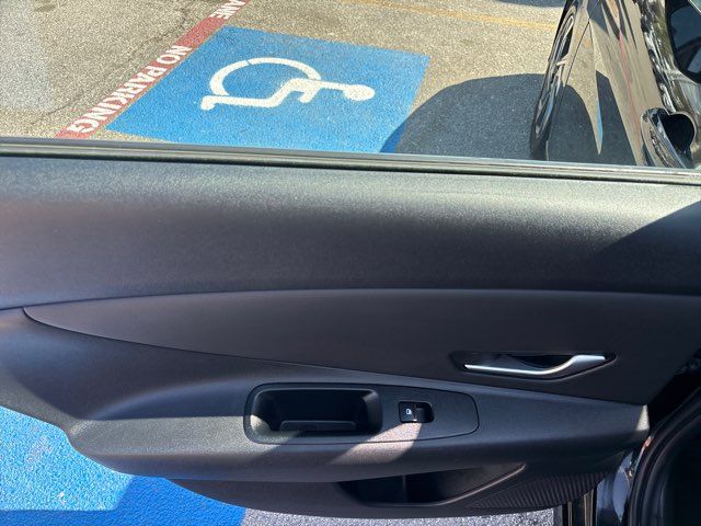 2024 Hyundai ELANTRA Limited | San Antonio, TX | Clear Choice Automotive South 2024 Hyundai ELANTRA Limited | San Antonio, TX | Clear Choice Automotive South