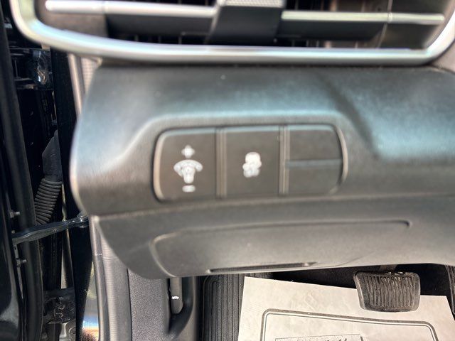 2024 Hyundai ELANTRA Limited | San Antonio, TX | Clear Choice Automotive South 2024 Hyundai ELANTRA Limited | San Antonio, TX | Clear Choice Automotive South