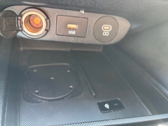 2024 Hyundai ELANTRA Limited | San Antonio, TX | Clear Choice Automotive South 2024 Hyundai ELANTRA Limited | San Antonio, TX | Clear Choice Automotive South