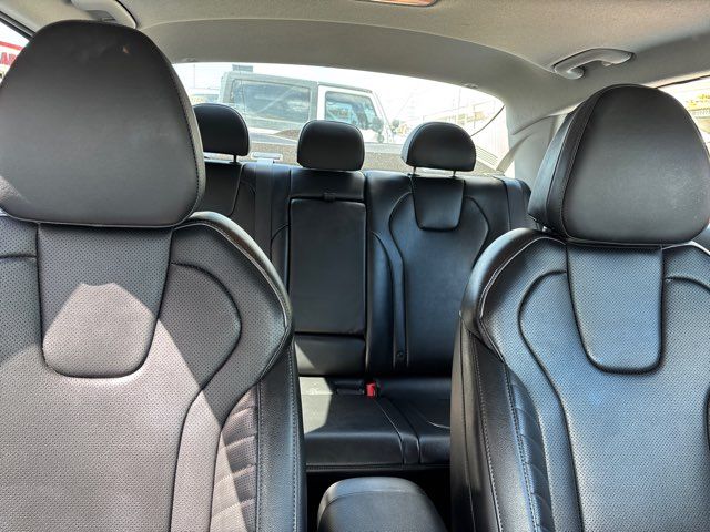 2024 Hyundai ELANTRA Limited | San Antonio, TX | Clear Choice Automotive South 2024 Hyundai ELANTRA Limited | San Antonio, TX | Clear Choice Automotive South