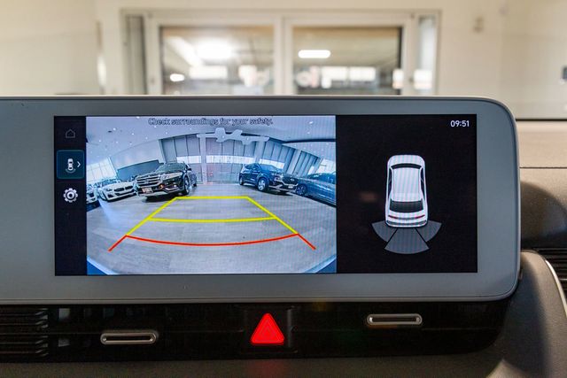 2024 Hyundai IONIQ 5 SE