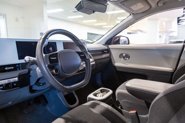 2024 Hyundai IONIQ 5 SE