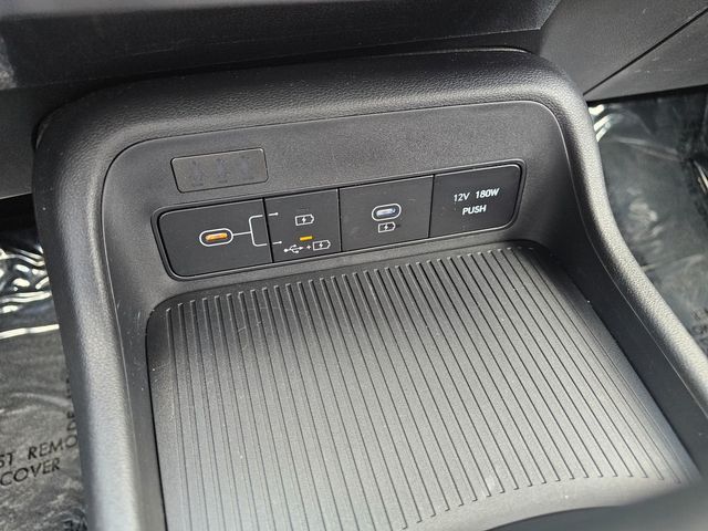 2024 Hyundai KONA SEL | Brownsville TX | English Motors 2024 Hyundai KONA SEL | Brownsville TX | English Motors