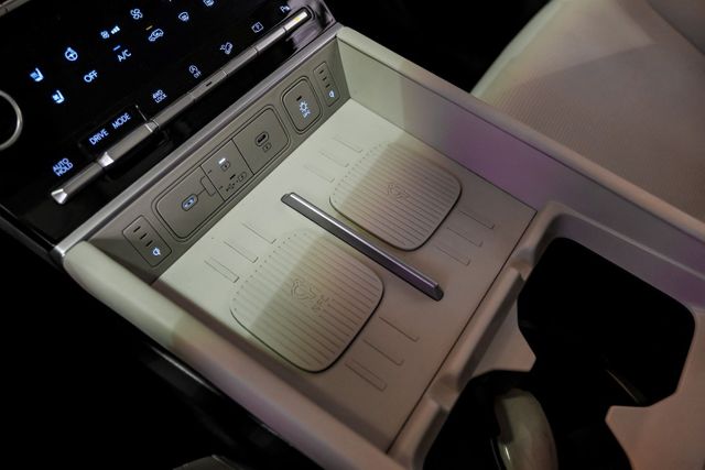 2024 Hyundai SANTA FE Calligraphy | Addison, TX | Mr Car Guys 2024 Hyundai SANTA FE Calligraphy | Addison, TX | Mr Car Guys