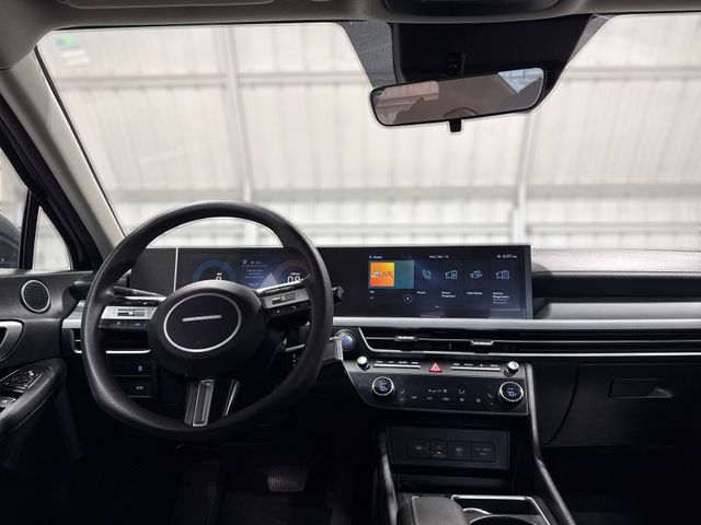2024 Hyundai SONATA SEL | Houston, TX | Texas Star Motors 2024 Hyundai SONATA SEL | Houston, TX | Texas Star Motors