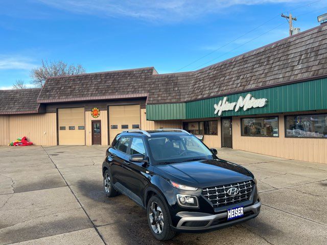 2024 Hyundai VENUE SEL | Dickinson, ND | Heiser Motors 2024 Hyundai VENUE SEL | Dickinson, ND | Heiser Motors