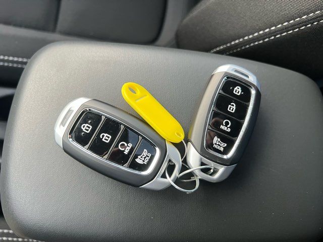 2024 Hyundai VENUE SEL | Dickinson, ND | Heiser Motors 2024 Hyundai VENUE SEL | Dickinson, ND | Heiser Motors