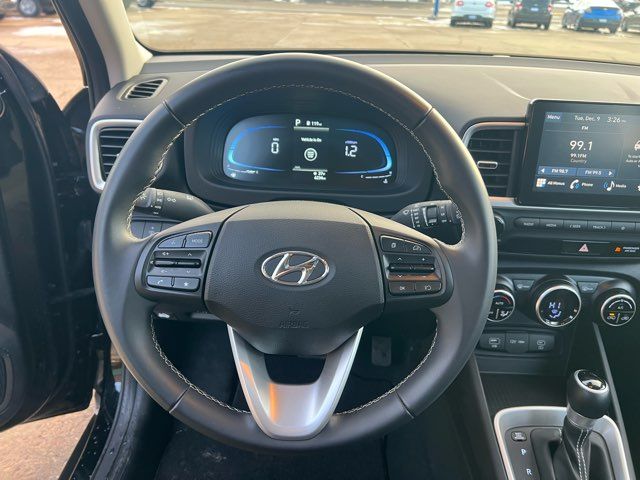 2024 Hyundai VENUE SEL | Dickinson, ND | Heiser Motors 2024 Hyundai VENUE SEL | Dickinson, ND | Heiser Motors