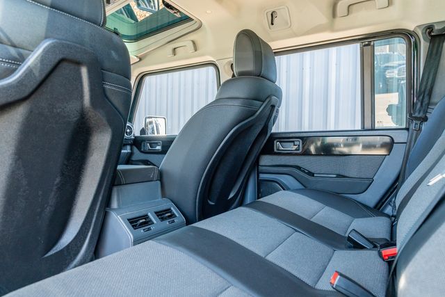 2024 Ineos Grenadier Fieldmaster AWD / 1-OWNER / CLEAN CARFAX / LOADED | Austin, TX | Rocky Mountain Truck Stop Austin 2024 Ineos Grenadier Fieldmaster AWD / 1-OWNER / CLEAN CARFAX / LOADED | Austin, TX | Rocky Mountain Truck Stop Austin