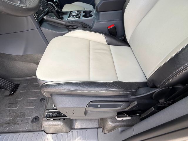 2024 Ineos Grenadier FIELDMASTER ROOFS LEATHER LOADED 1 OWNER WARRANTY | Plant City, FL | psv5 DEMO - Bayshore Automotive 2024 Ineos Grenadier FIELDMASTER ROOFS LEATHER LOADED 1 OWNER WARRANTY | Plant City, FL | psv5 DEMO - Bayshore Automotive