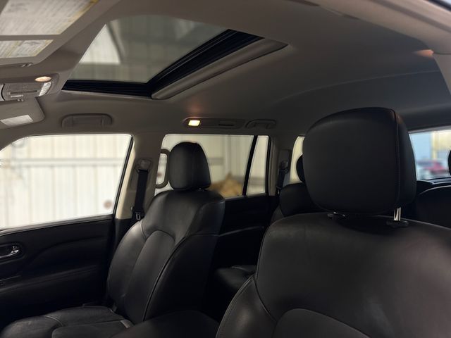 2024 Infiniti QX80 LUXE 2024 Infiniti QX80 LUXE