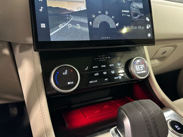 2024 Jaguar F-PACE P400 R-Dynamic S Panoramic Roof Massaging Seats | Irving, Texas | Hopper Motorplex 2024 Jaguar F-PACE P400 R-Dynamic S Panoramic Roof Massaging Seats | Irving, Texas | Hopper Motorplex