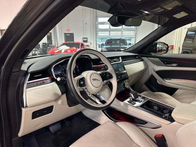 2024 Jaguar F-PACE P400 R-Dynamic S