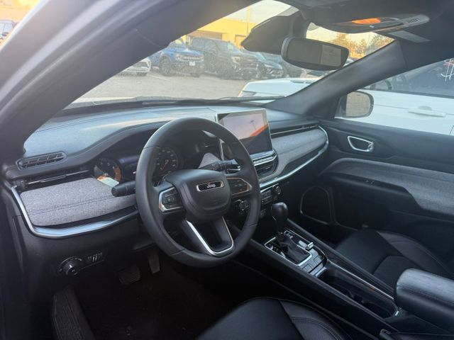 2024 Jeep Compass Latitude 4x4 | Irving, Texas | Hopper Motorplex 2024 Jeep Compass Latitude 4x4 | Irving, Texas | Hopper Motorplex