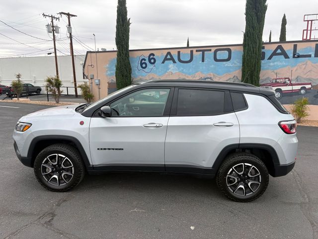 2024 Jeep Compass Trailhawk