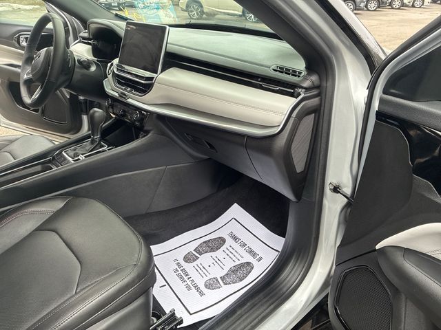 2024 Jeep Compass LIMITED 4X4 | Ontario, OH | New Haven Auto Sales 2024 Jeep Compass LIMITED 4X4 | Ontario, OH | New Haven Auto Sales