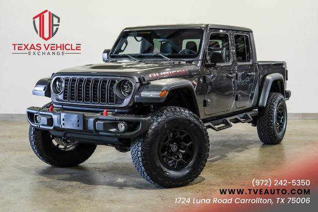 2024 Jeep Gladiator Rubicon 4X4 LIFTED,HTD CUSTOM ALEA LTH,9K MILES | Carrollton, TX | Texas Vehicle Exchange