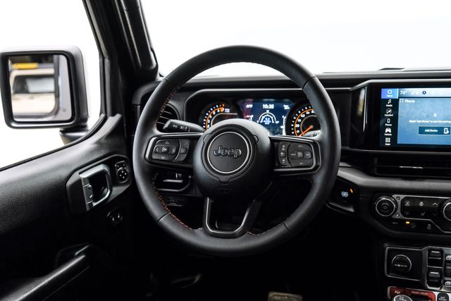 2024 Jeep Gladiator Rubicon 4X4 LIFTED,HTD CUSTOM ALEA LTH,9K MILES | Carrollton, TX | Texas Vehicle Exchange