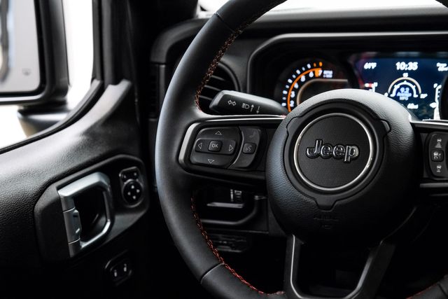 2024 Jeep Gladiator Rubicon 4X4 LIFTED,HTD CUSTOM ALEA LTH,9K MILES | Carrollton, TX | Texas Vehicle Exchange 2024 Jeep Gladiator Rubicon 4X4 LIFTED,HTD CUSTOM ALEA LTH,9K MILES | Carrollton, TX | Texas Vehicle Exchange