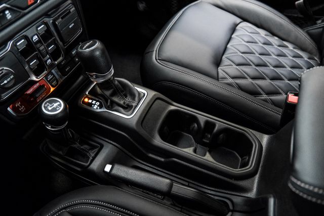 2024 Jeep Gladiator Rubicon 4X4 LIFTED,HTD CUSTOM ALEA LTH,9K MILES | Carrollton, TX | Texas Vehicle Exchange