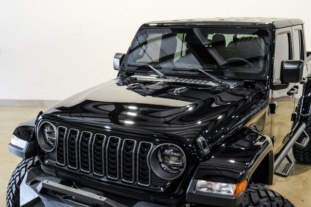 2024 Jeep Gladiator Sport S 4X4 LIFTED,BUMPER,WINCH,LED'S,LEATHER, 14K | Carrollton, TX | Texas Vehicle Exchange