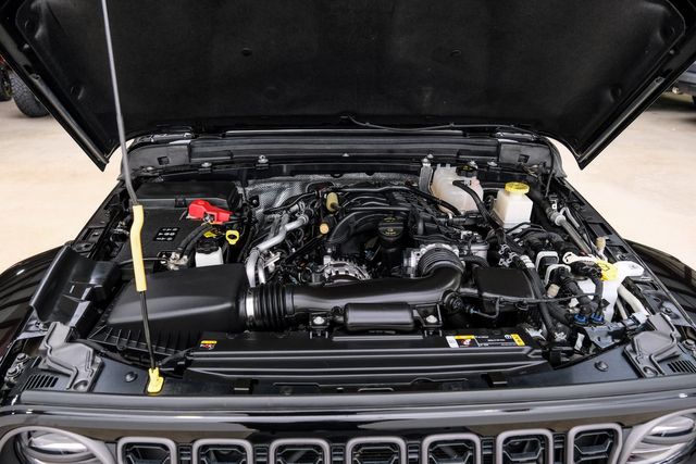2024 Jeep Gladiator Sport S 4X4 LIFTED,BUMPER,WINCH,LED'S,LEATHER, 14K | Carrollton, TX | Texas Vehicle Exchange 2024 Jeep Gladiator Sport S 4X4 LIFTED,BUMPER,WINCH,LED'S,LEATHER, 14K | Carrollton, TX | Texas Vehicle Exchange