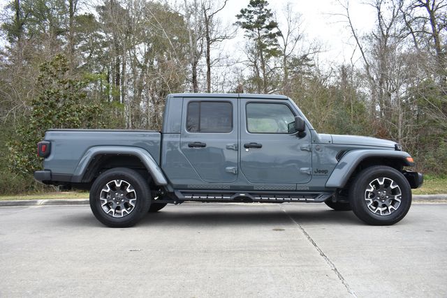 2024 Jeep Gladiator Sport S