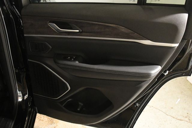 2024 Jeep Grand Cherokee Anniversary Edition 4xe | Branford, CT | Sound Auto Wholesalers 2024 Jeep Grand Cherokee Anniversary Edition 4xe | Branford, CT | Sound Auto Wholesalers