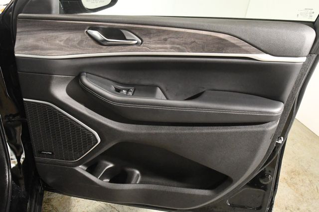 2024 Jeep Grand Cherokee Anniversary Edition 4xe | Branford, CT | Sound Auto Wholesalers