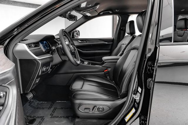 2024 Jeep Grand Cherokee 4WD Limited | Dallas, TX | Stevens Motor Company LLC