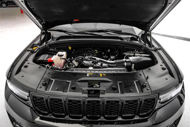 2024 Jeep Grand Cherokee 4WD Limited OneOwner PerfectCarfax | Dallas, TX | Stevens Motor Company LLC 2024 Jeep Grand Cherokee 4WD Limited OneOwner PerfectCarfax | Dallas, TX | Stevens Motor Company LLC