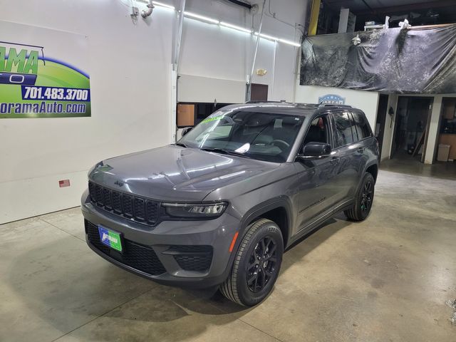 2024 Jeep Grand Cherokee Altitude Warranty - Financing - No Dealer Fees | Dickinson, ND | Autorama Auto Sales and Rentals 2024 Jeep Grand Cherokee Altitude Warranty - Financing - No Dealer Fees | Dickinson, ND | Autorama Auto Sales and Rentals