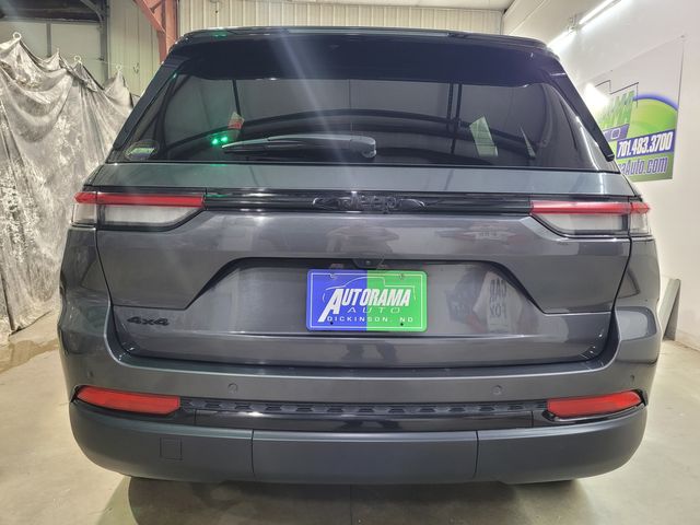 2024 Jeep Grand Cherokee Altitude Warranty - Financing - No Dealer Fees | Dickinson, ND | Autorama Auto Sales and Rentals 2024 Jeep Grand Cherokee Altitude Warranty - Financing - No Dealer Fees | Dickinson, ND | Autorama Auto Sales and Rentals