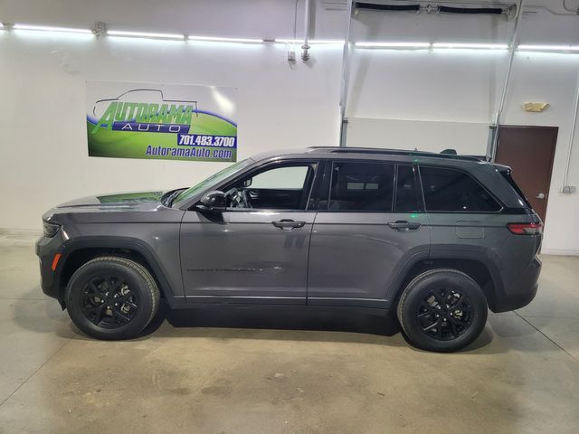 2024 Jeep Grand Cherokee Altitude Warranty - Financing - No Dealer Fees | Dickinson, ND | Autorama Auto Sales and Rentals 2024 Jeep Grand Cherokee Altitude Warranty - Financing - No Dealer Fees | Dickinson, ND | Autorama Auto Sales and Rentals