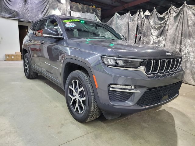 2024 Jeep Grand Cherokee Limited - Warranty -Financing - No Dealer Fees | Dickinson, ND | Autorama Auto Sales and Rentals 2024 Jeep Grand Cherokee Limited - Warranty -Financing - No Dealer Fees | Dickinson, ND | Autorama Auto Sales and Rentals