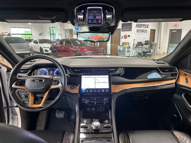 2024 Jeep Grand Cherokee Summit | Irving, Texas | Hopper Motorplex 2024 Jeep Grand Cherokee Summit | Irving, Texas | Hopper Motorplex