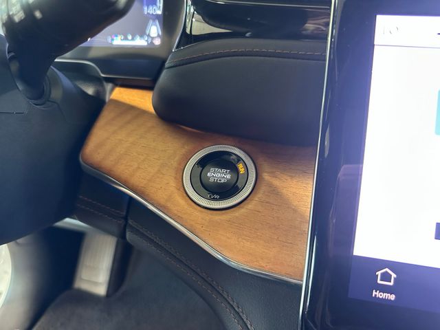 2024 Jeep Grand Cherokee Summit | Irving, Texas | Hopper Motorplex 2024 Jeep Grand Cherokee Summit | Irving, Texas | Hopper Motorplex