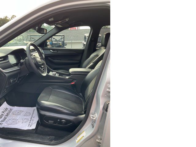 2024 Jeep Grand Cherokee L - John Gibson Auto Sales Hot Springs 2024 Jeep Grand Cherokee L - John Gibson Auto Sales Hot Springs