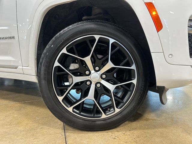 2024 Jeep Grand Cherokee Summit 