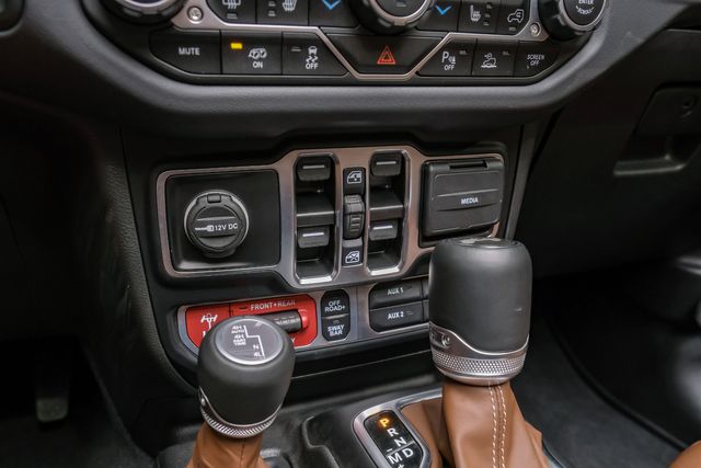 2024 Jeep Wrangler Unlimited Rubicon 392 4X4 SKY TOP, DUPONT KEVLAR | Carrollton, TX | Texas Vehicle Exchange 2024 Jeep Wrangler Unlimited Rubicon 392 4X4 SKY TOP, DUPONT KEVLAR | Carrollton, TX | Texas Vehicle Exchange